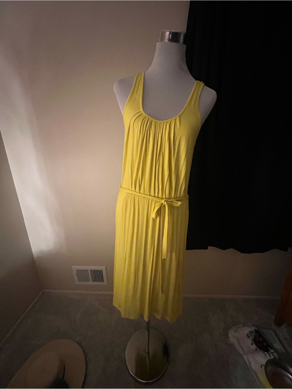 Sleeveless Yellow Tie-Waist Jersey Dress